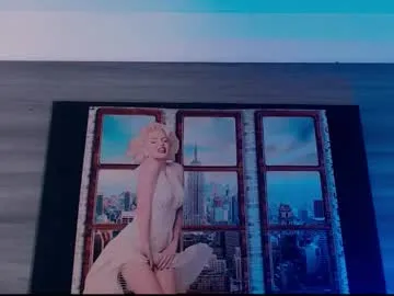 jeniffer_100 – webcam model profile photo Image 15