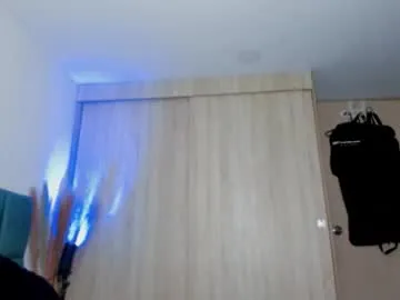 anabel054 – webcam model profile photo Image 2