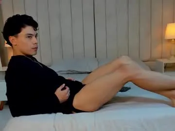 nik_sharp – webcam model profile photo Image 16