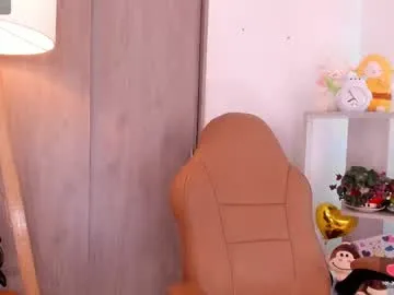 kim_velez – webcam model profile photo Image 7