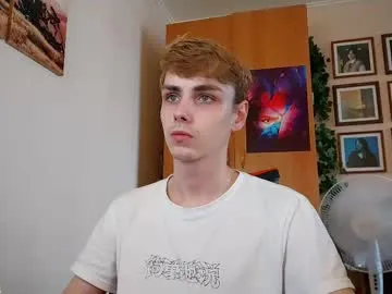 wet_dreamm22 – webcam model profile photo Image 9