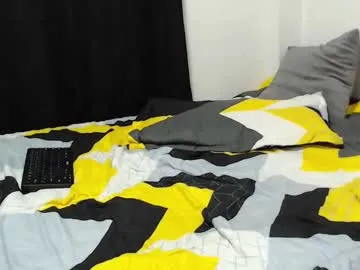 petites_perles – webcam model profile photo Image 6