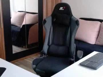 thepalacepowerfull22 – webcam model profile photo Image 5