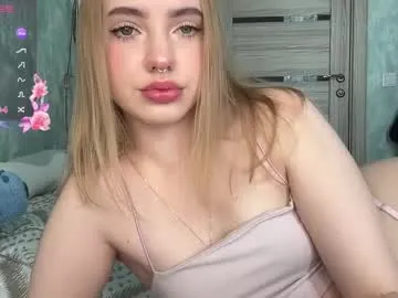 _myaa – webcam model profile photo Image 12