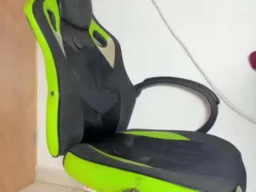 justingtime21 – webcam model profile photo Image 13