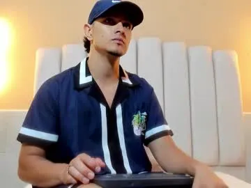 koyoomi – webcam model profile photo Image 2