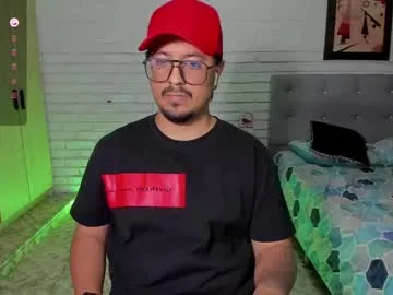 snowfox254 – webcam model profile photo Image 5