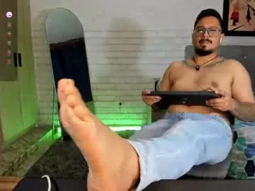 snowfox254 – webcam model profile photo Image 9