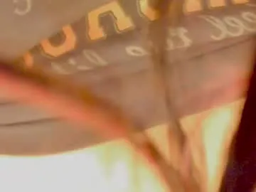 heyskylar – webcam model profile photo Image 5