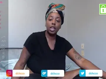 wet_dreamm22 – webcam model profile photo Image 9