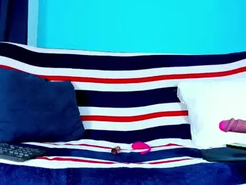 sexy_hot_friends_ – webcam model profile photo Image 15