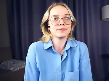 loving_ladies – webcam model profile photo Image 12