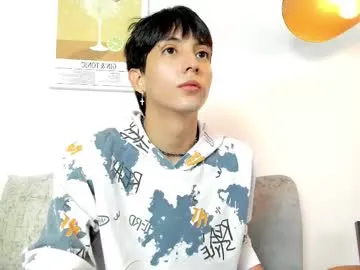 magical_mermaids – webcam model profile photo Image 3