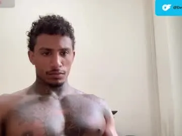 Amanda – webcam model profile photo Image 18