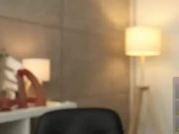 hanalif – webcam model profile photo Image 15