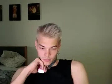 chery_lady22 – webcam model profile photo Image 15