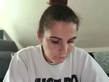 blondejj – webcam model profile photo Image 12