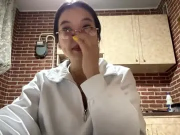 wineandboobs – webcam model profile photo Image 5