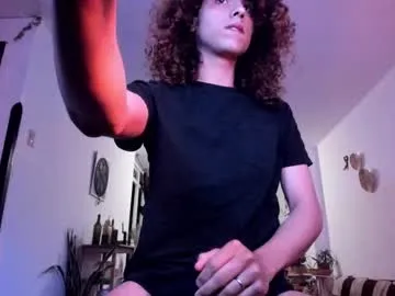 traciblow – webcam model profile photo Image 12