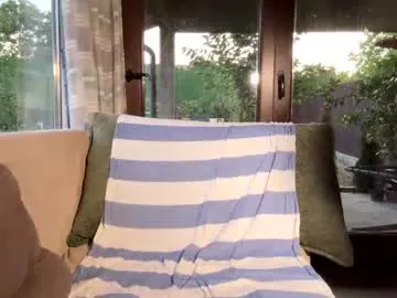 _mito_69 – webcam model profile photo Image 8