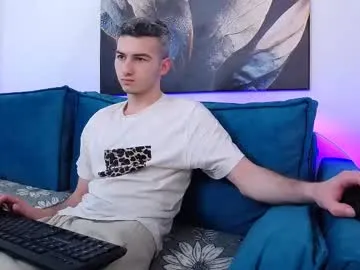 foxyiyi – webcam model profile photo Image 4