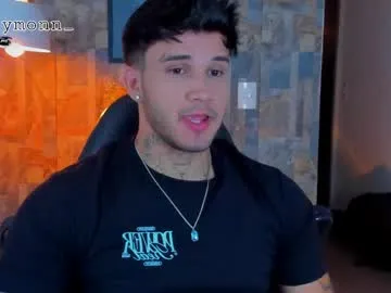 traciblow – webcam model profile photo Image 17