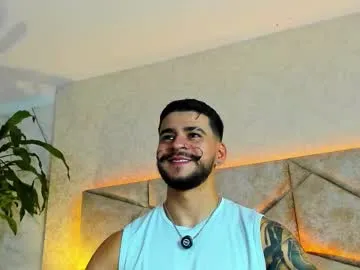 adrenaline_rush_ – webcam model profile photo Image 15