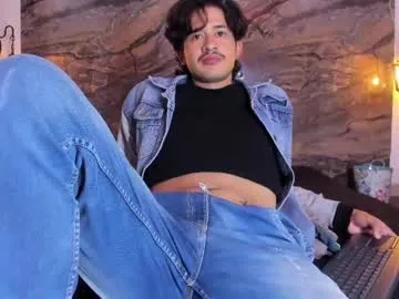 kira0541 – webcam model profile photo Image 2