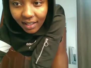 nikitakarma – webcam model profile photo Image 11