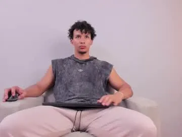 loving_ladies – webcam model profile photo Image 9