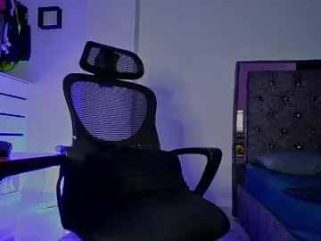 sexxxsirens – webcam model profile photo Image 2