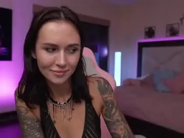 aminaswan_ – webcam model profile photo Image 8