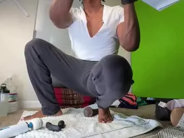 petites_perles – webcam model profile photo Image 12