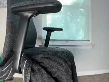 petites_perles – webcam model profile photo Image 19