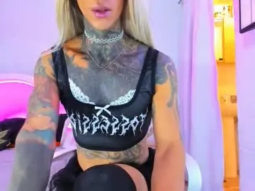 adelineefoxxx – webcam model profile photo Image 9