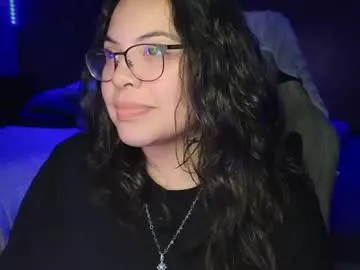 scarletttsinner – webcam model profile photo Image 11