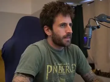 scarletttsinner – webcam model profile photo Image 12