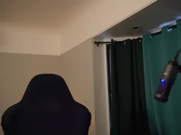 scarletttsinner – webcam model profile photo Image 3