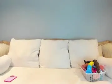 loving_ladies – webcam model profile photo Image 10