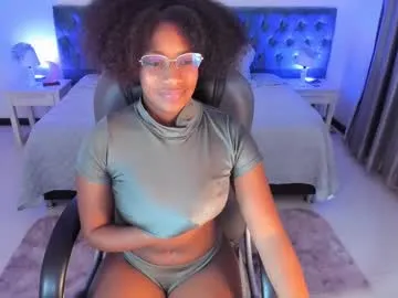 spirit_euphoria – webcam model profile photo Image 2