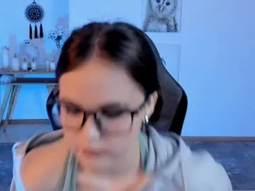 elainebeness – webcam model profile photo