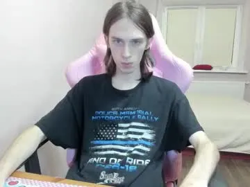 petites_perles – webcam model profile photo Image 17