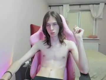 petites_perles – webcam model profile photo Image 9