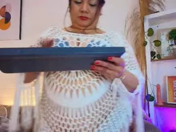 simplegirl1996 – webcam model profile photo Image 3