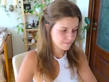 amazongirls – webcam model profile photo Image 9