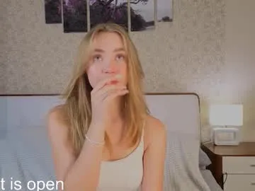 _missperfection_ – webcam model profile photo Image 7