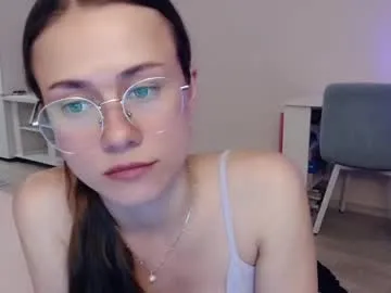 sexy_hot_friends_ – webcam model profile photo Image 7