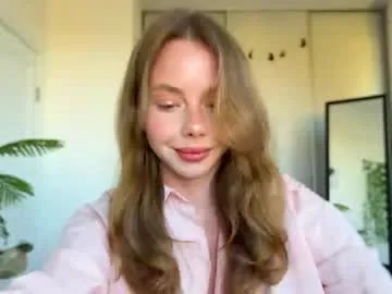 e_vvv_a – webcam model profile photo Image 19