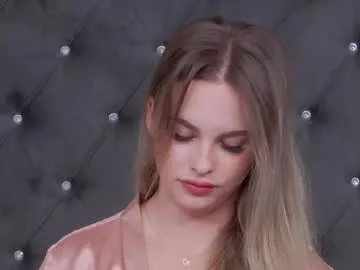 sexxxsirens – webcam model profile photo Image 2