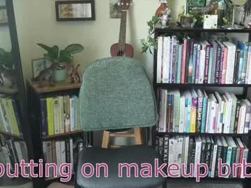 petites_perles – webcam model profile photo Image 2